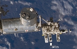 SMILES an der JEF des japanischen ISS-Teils (Bild: JAXA)