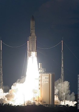 Start der Ariane 5 am 7. Juli 2008 mit Protostar 1 und Badr 6 an Bord