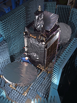 MEASAT-3a im Test bei OSC in Dulles (Bild: Orbital Sciences Corporation (OSC))