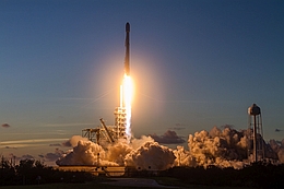 Falcon-9-Start am 11. Oktober 2017 (Bild: SpaceX)