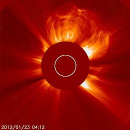Flare beobachtet von SOHO am 23. Januar 2012
(Bild: ESA/NASA)