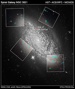 Die Galaxis NGC 3021 mit der Supernova SN1995al und 17 Cepheiden (grün markiert)
(Bild: NASA/ESA/A. Riess (STScI/JHU))