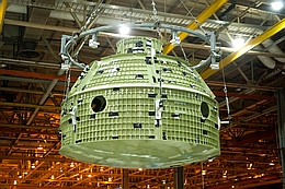 Die fertiggestellte Druckkabine von Orion in der Michoud Assembly Facility.
(Bild: NASA/MAF)