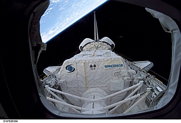 SPACEHAB in der Nutzlastbuch des Orbiters Columbia während STS-107. (Bild: NASA) 