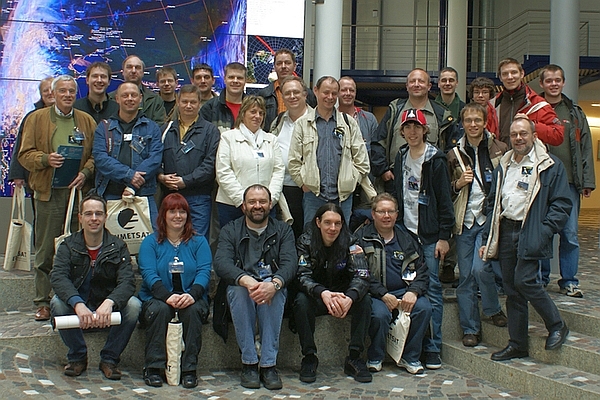 Die (meisten) Teilnehmer des Raumcon-Treffs 2010. (Bild: Jörg Knaack)