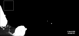 Die Erde und der Mond, Anfang März 2020 von einer der Selfie-Kameras an Bord von BepiColombo aufgenommen.
(Animation: ESA/BepiColombo/MTM, CC BY-SA 3.0 IGO)