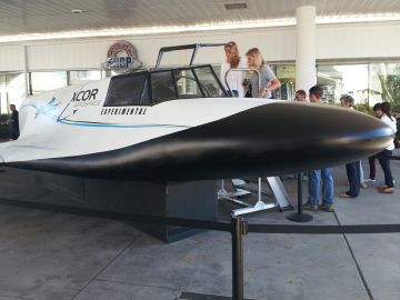 XCOR