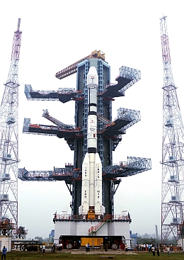 GSLV-F06 mit GSAT 5P auf der Startrampe (Bild: ISRO)