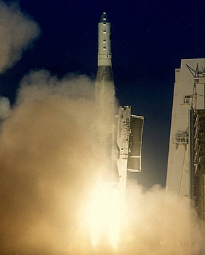 Start der Atlas 45E mit DMSP F13 an Bord (Bild: US Regierung)