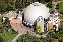 Zeiss-Großplanetarium in Berlin Prenzlauer Berg
(Bild: SDTB / Hans Friedger Lachmann)