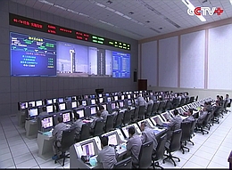 Kontrollzentrum vor dem Start von YaoGan 30 (Bild: CCTV)