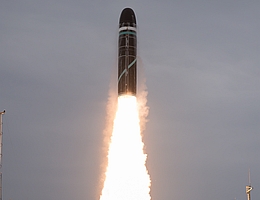 Start der M51.3 Rakete am 18. November 2023. (Bild: DGA Essais de missiles)