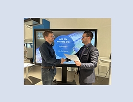 Dr. Christian Vogt (links), Victor Ertl. (Bild: Mateusz Walczak, ESA)