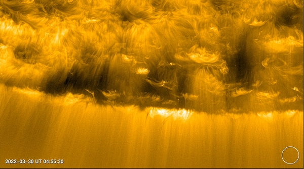 Blick auf ein koronales Loch. (Bild: ESA/Solar Orbiter/EUI; Science, Chitta et al.)