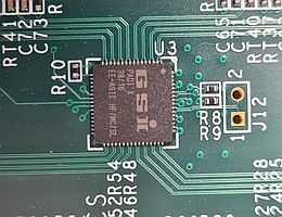 Verstärkerchip PADI-X ASIC. (Foto: S. Löchner / GSI Helmholtzzentrum für Schwerionenforschung)