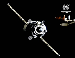 Progress MS-22 im Anflug auf die ISS. (Bild: NASA TV)