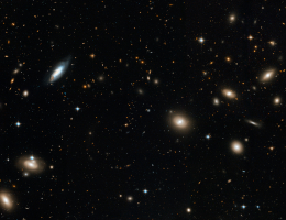 Einige zusammengewürfelte Galaxien