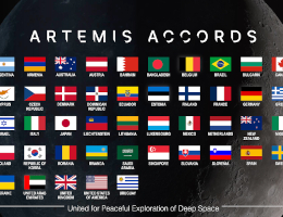 Am 8. April 2025 wurde Bangladesch als 54. Nation zum Unterzeichner des Abkommens. Die Verpflichtungen des Artemis-Abkommens und die Bemühungen der Unterzeichner, die Umsetzung dieser Grundsätze voranzutreiben, unterstützen die sichere und nachhaltige Erforschung des Weltraums. Bild: NASA