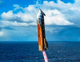 Credit SpaceX: Ship-37 vor der Wasserung